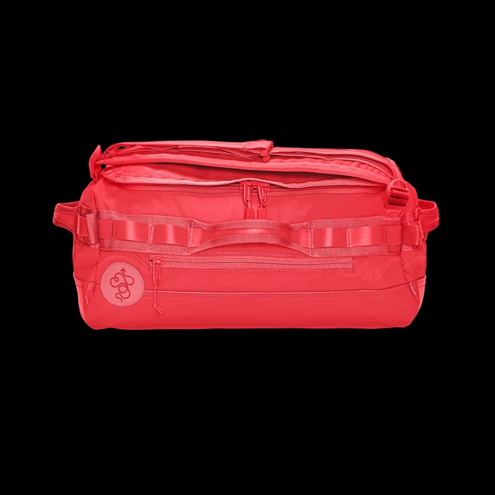 B2TM Baboon to the Moon Go Bag Basic Mini 32L, Red, New in Package NWT